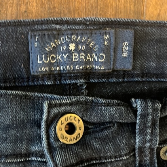 Lucky Brand Women’s 8/29 Jeans - Picture 5 of 12